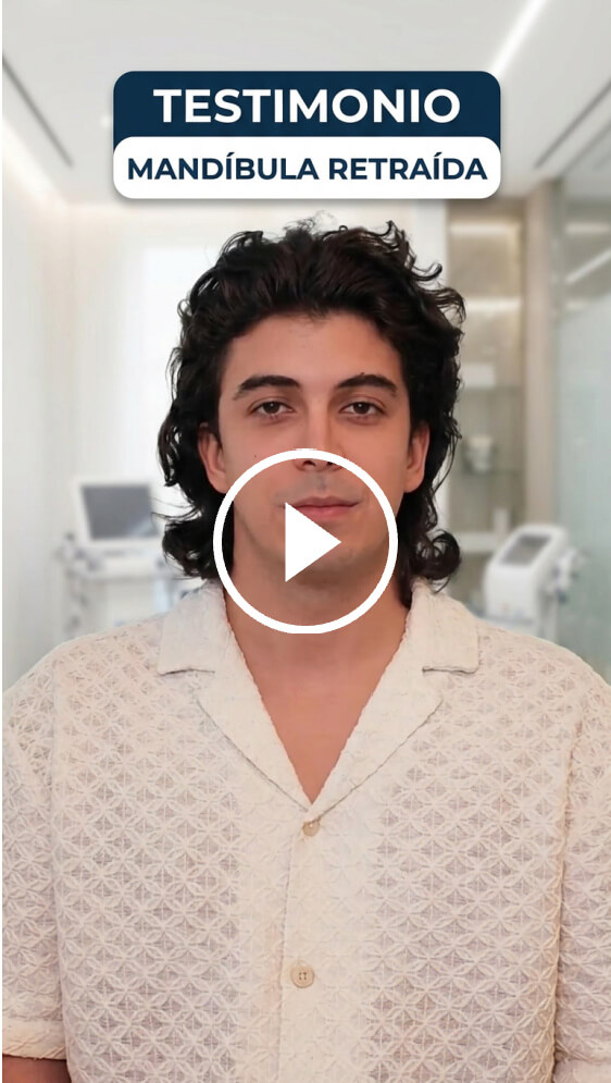 Portada del vídeo testimonio de Iván, paciente de cirugía ortognática con cirugía bimaxilar en Instituto Maxilofacial